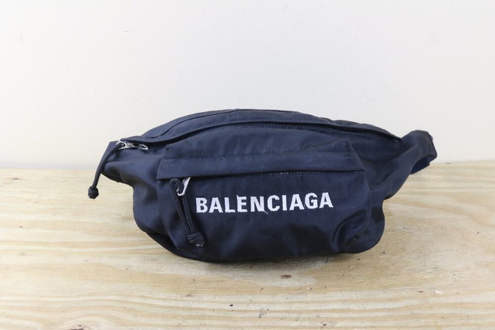 Balenciaga Bag Wheel Belt Black Nylon Embroidered White Logo Fanny Pack Italy